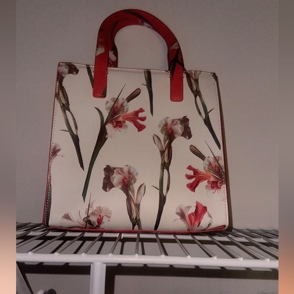 Ted Baker Floral White and Pink Tote Bag- The Icon - Picture 2 of 4